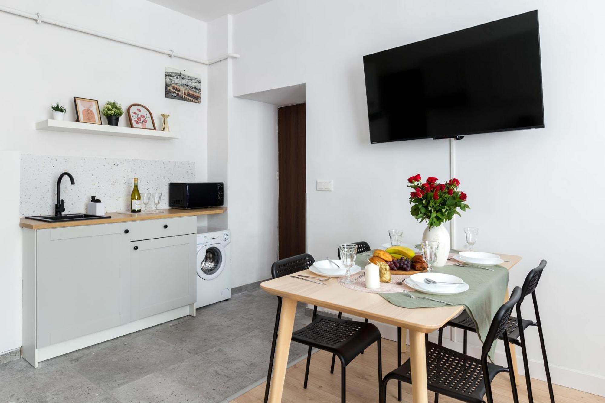 Two-Bedroom Deluxe Apartment